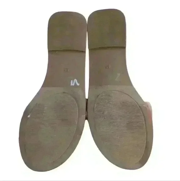 ❤️ Chinese Laundry Zoey Marab Casual Sandal size 6 1/2 EUC - Picture 2 of 2